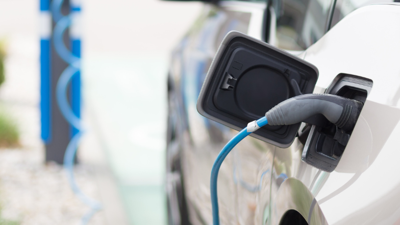 Descubra com Fernando Trabach Filho os efeitos fiscais que a transição para veículos elétricos pode trazer aos municípios do Brasil.