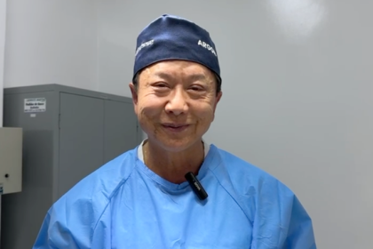 Milton Seigi Hayashi aposta na personalização com tecnologia 3D para reconstrução mamária mais natural.
