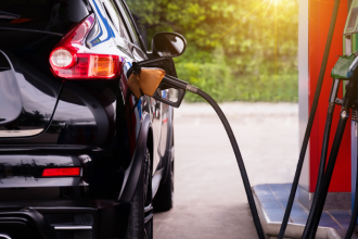 Sérgio Bento De Araújo explica como os carros flex entregam eficiência real ao equilibrar gasolina e etanol no dia a dia.