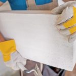 Descubra como a estrutura e a sustentabilidade tornam os blocos de concreto altamente eficientes, segundo a análise de Valderci Malagosini Machado.